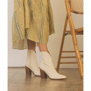 OASIS SOCIETY Harmony - Two Panel Western women Booties